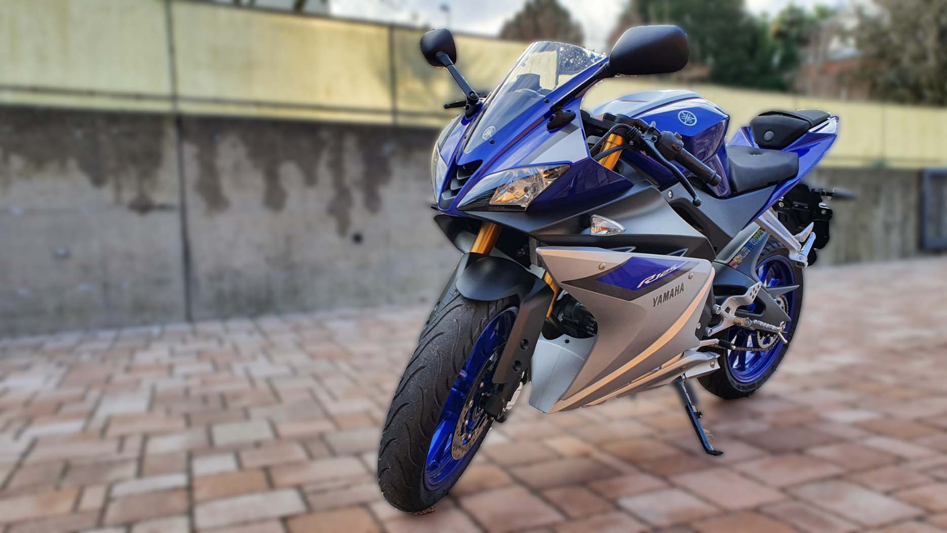 pratica moto banner